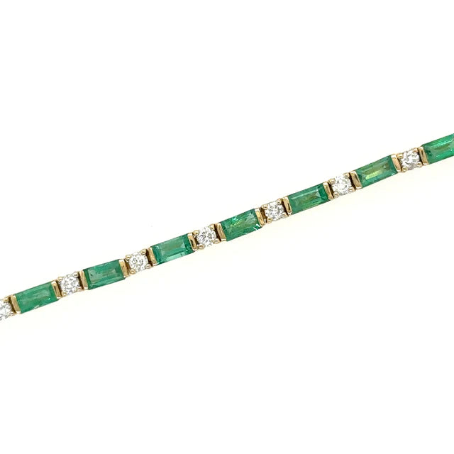 14kt Yellow Gold Emerald and Diamonds Bracelet